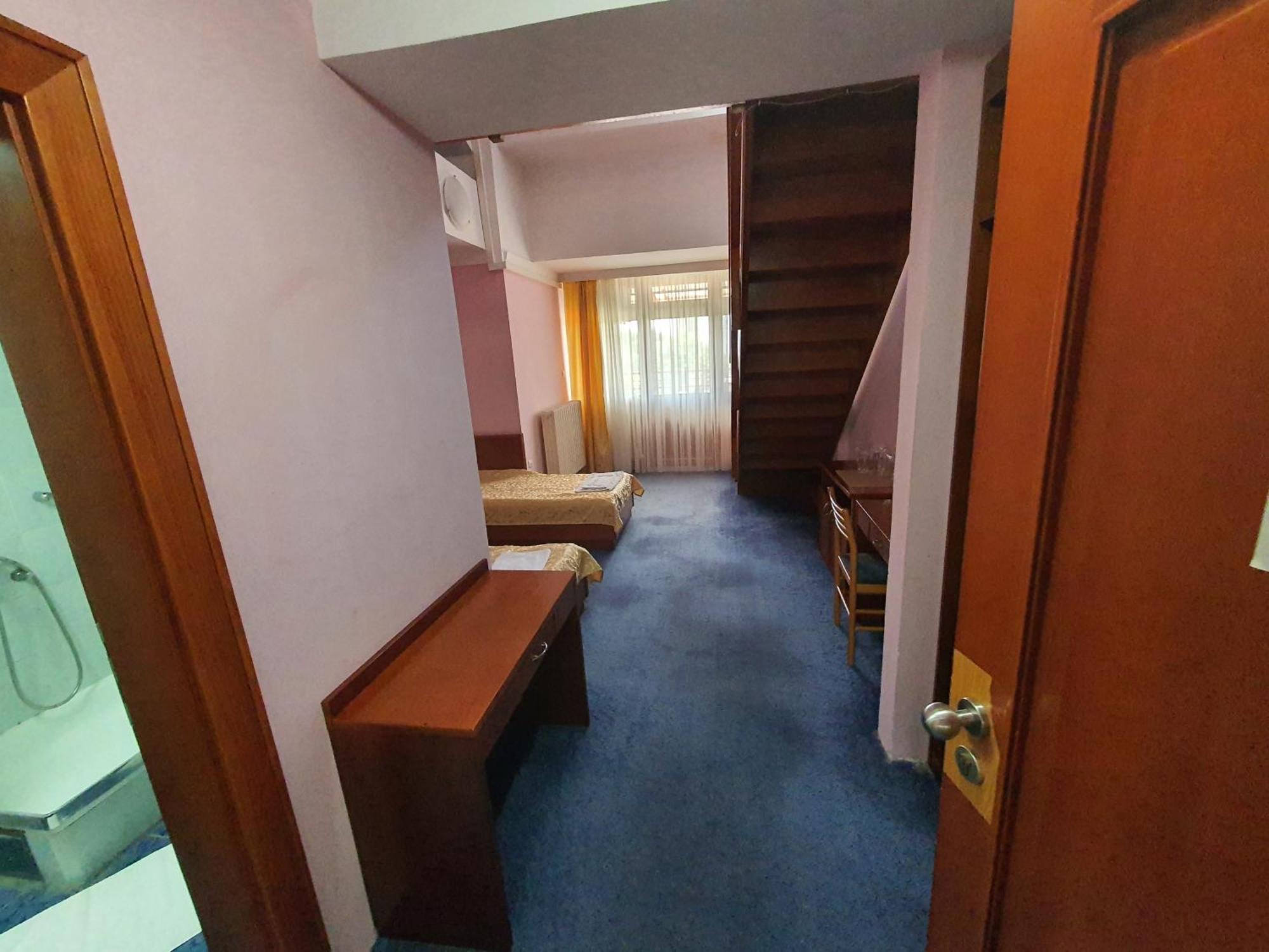 Hotel Norcev Grgeteg Exterior photo