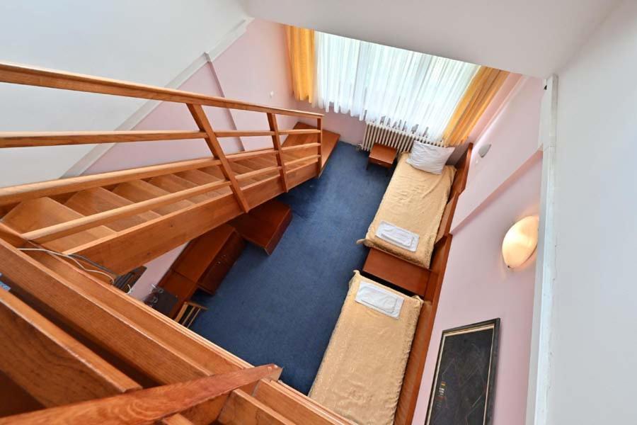 Hotel Norcev Grgeteg Exterior photo